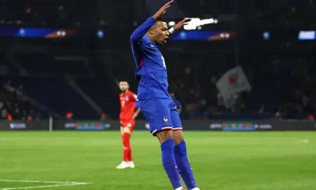 年两届世界 年两届世界